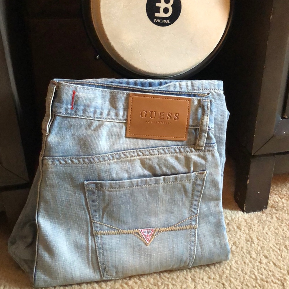 Blue light Jean   guess